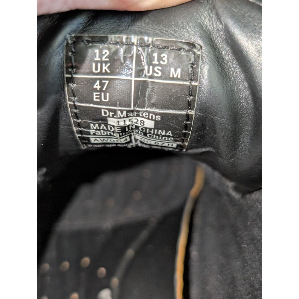Dr Martens Mens 13 11528 Black Leather Ankle Boots Mens Very Nice Very Clean - Picture 7 of 8